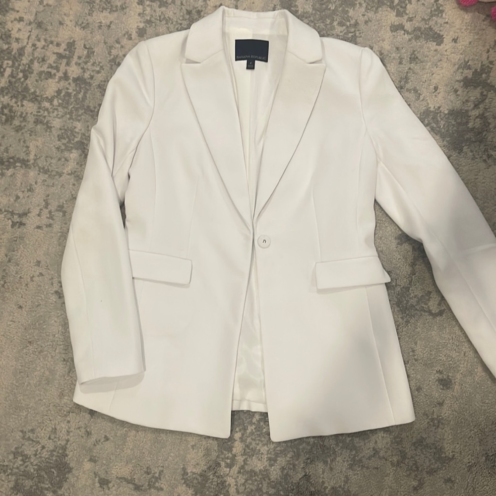 Banana Republic white blazer